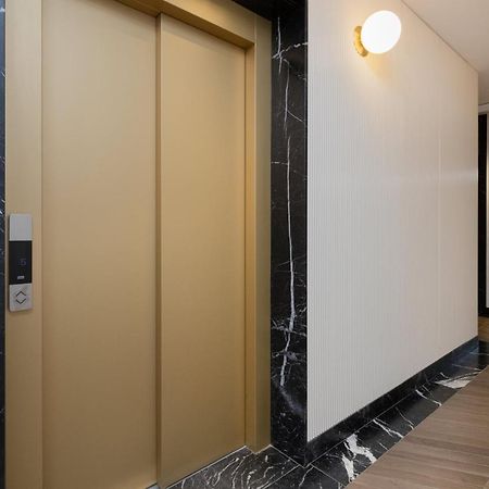 Luxurious Apartment With Two Bedrooms And Parking In Gdynia By Noclegi Renters Eksteriør bilde
