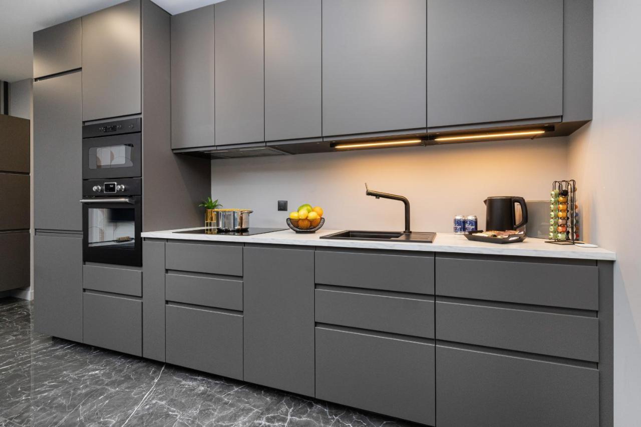 Luxurious Apartment With Two Bedrooms And Parking In Gdynia By Noclegi Renters Eksteriør bilde