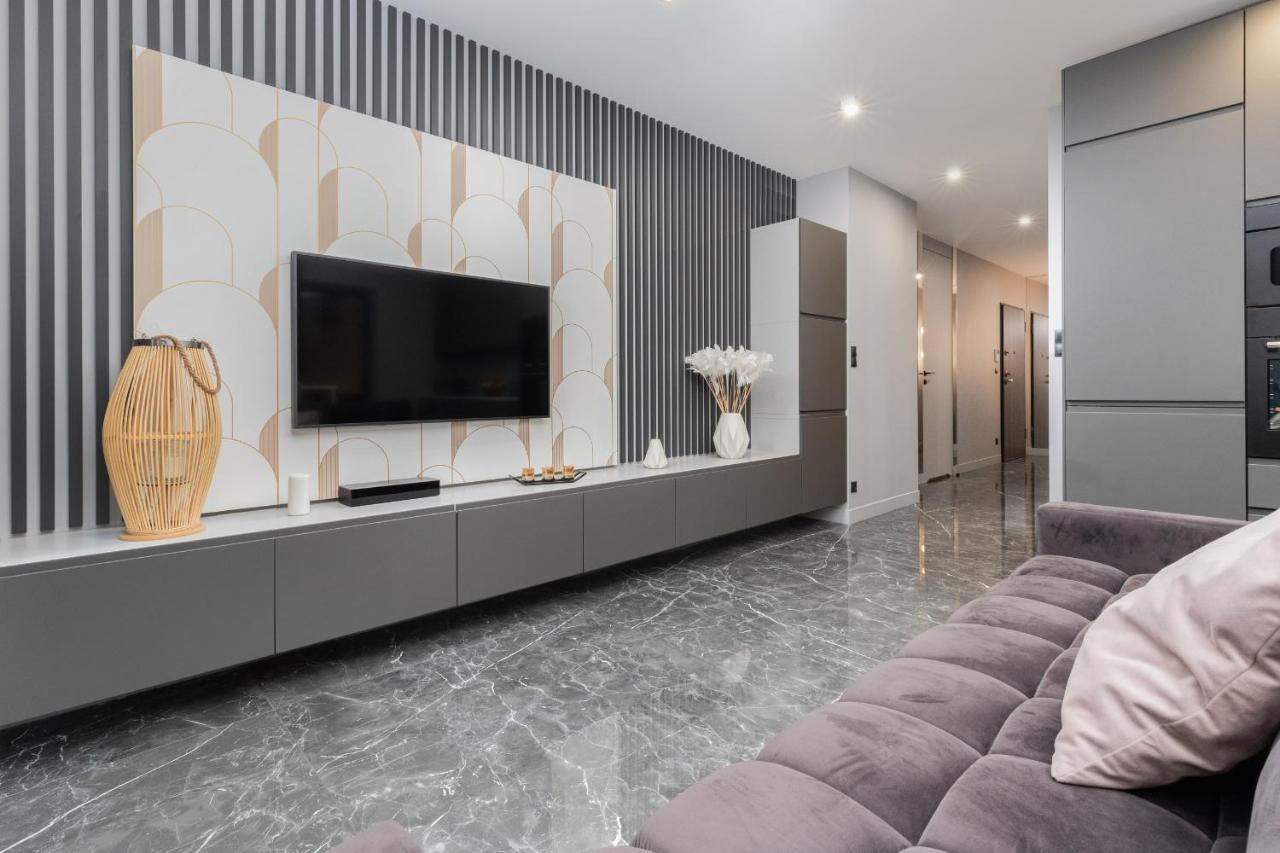 Luxurious Apartment With Two Bedrooms And Parking In Gdynia By Noclegi Renters Eksteriør bilde