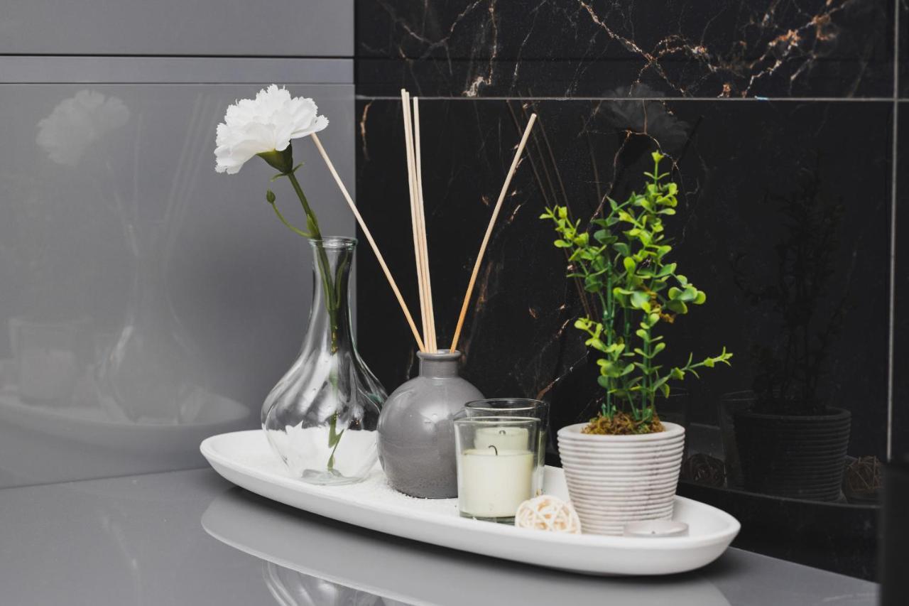 Luxurious Apartment With Two Bedrooms And Parking In Gdynia By Noclegi Renters Eksteriør bilde